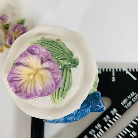 Bluebird Pansies Salt Pepper Shakers VTG Hobnail 3D Ceramic Cottage Tableware - Picture 11 of 13